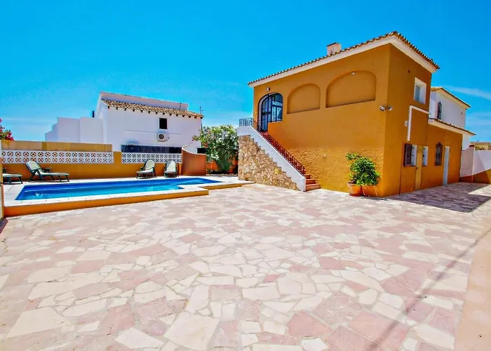 Basetes - With Private Swimming Pool In *